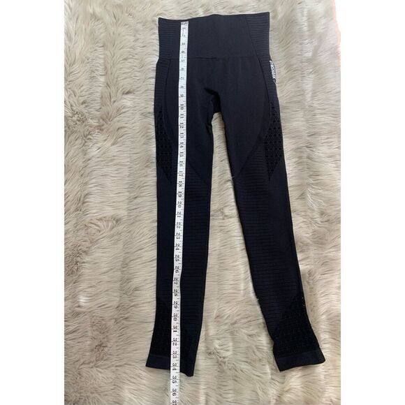 Gymshark Women's Perforated Performance Seamless Leggings Black Size XS - Picture 7 of 10